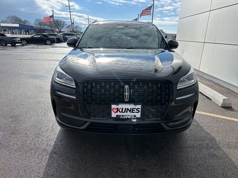 Used 2025 Lincoln Corsair Reserve w/ Jet Appearance Package image 18