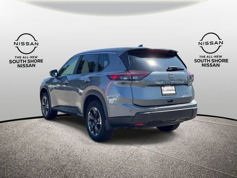 Certified 2026 Nissan Rogue SV AWD/4WD image 7