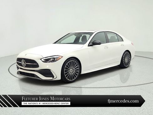 Used 2023 Mercedes-Benz C 300 4MATIC Sedan image 1