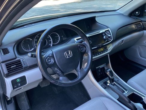 Used 2013 Honda Accord EX-L image 12