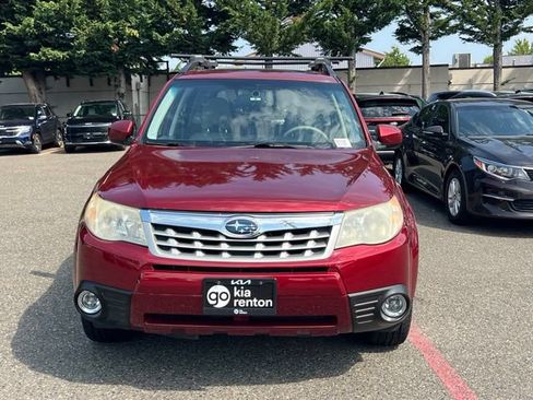 Used 2012 Subaru Forester 2.5X Limited AWD/4WD image 6