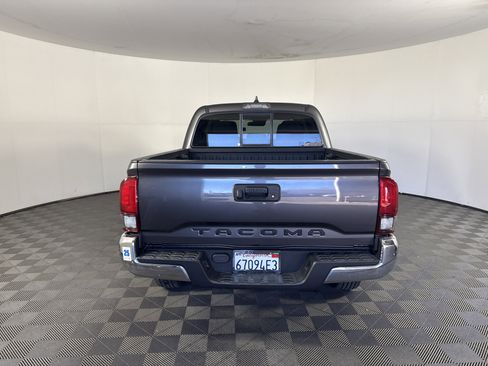Used 2021 Toyota Tacoma SR5 image 5
