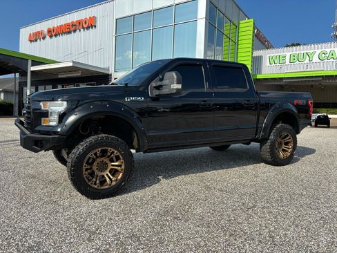 Used 2017 Ford F150 XLT w/ Equipment Group 302A Luxury AWD/4WD image 12