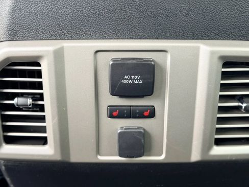 Used 2015 Ford F150 Lariat w/ Equipment Group 502A Luxury image 30