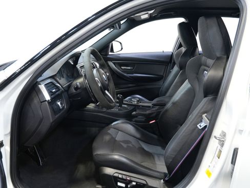 Used 2017 BMW M3 image 32