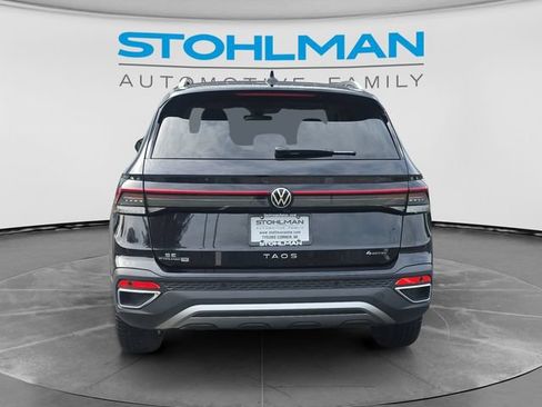 Used 2026 Volkswagen Taos SE AWD/4WD image 6