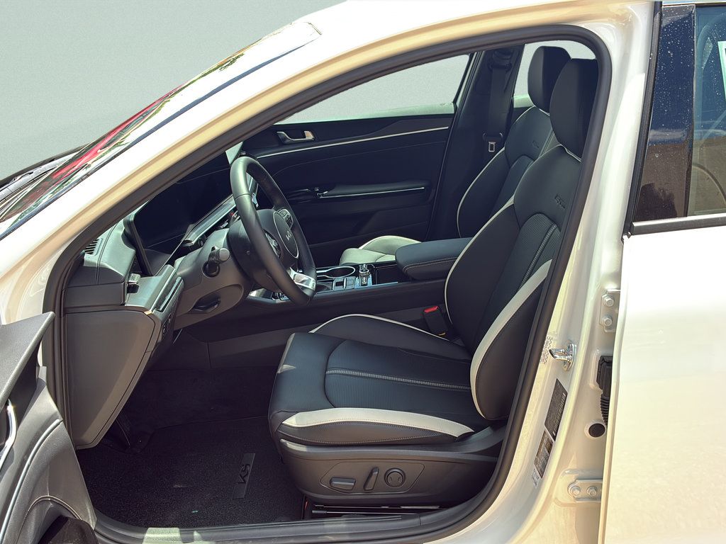 New 2026 Kia K5 GT-Line FWD image 22