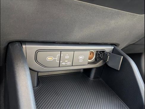 New 2025 Kia K4 LXS image 12