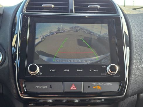 Used 2021 Mitsubishi Outlander Sport ES image 27