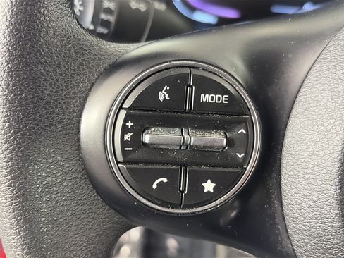 Certified 2023 Kia Soul LX w/ Option Group 015 FWD image 29