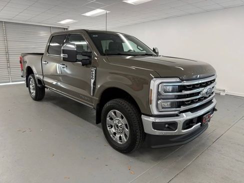 New 2026 Ford F250 King Ranch w/ Chrome Package image 3
