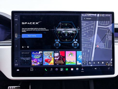 Used 2021 Tesla Model S Plaid AWD/4WD image 5