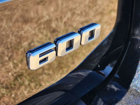 Certified 2021 Cadillac Escalade Luxury image 10