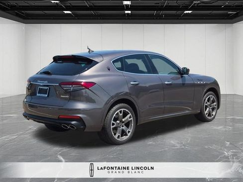 Used 2023 Maserati Levante Modena AWD/4WD image 5