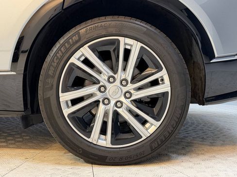Certified 2024 Cadillac Lyriq Tech RWD image 12