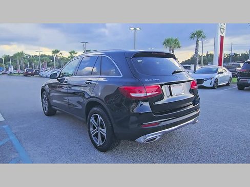 Used 2019 Mercedes-Benz GLC 300 4MATIC image 32