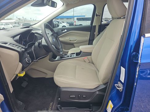 Used 2018 Ford Escape SE w/ Ford Safe & Smart Package AWD/4WD image 8