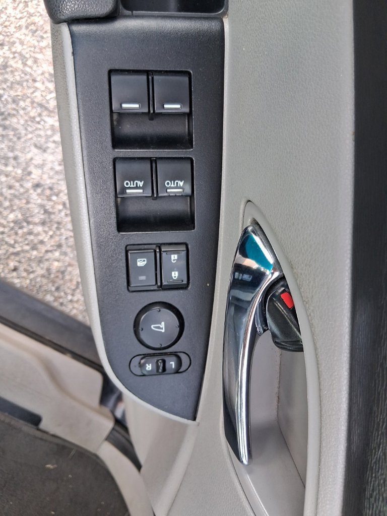 Used 2015 Honda Odyssey EX-L image 28