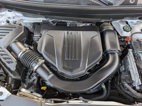 Used 2024 GMC Acadia Elevation image 27