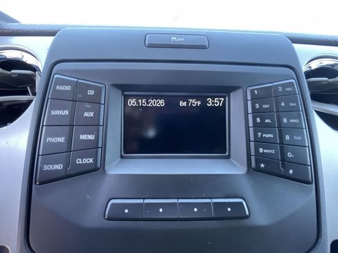 Used 2013 Ford F150 XLT w/ XLT Chrome Pkg RWD image 13