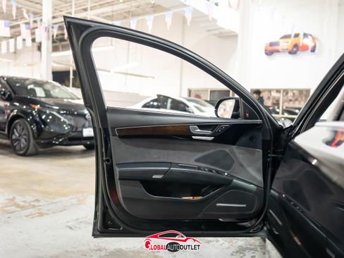 Used 2015 Audi A8 L 4.0T image 43