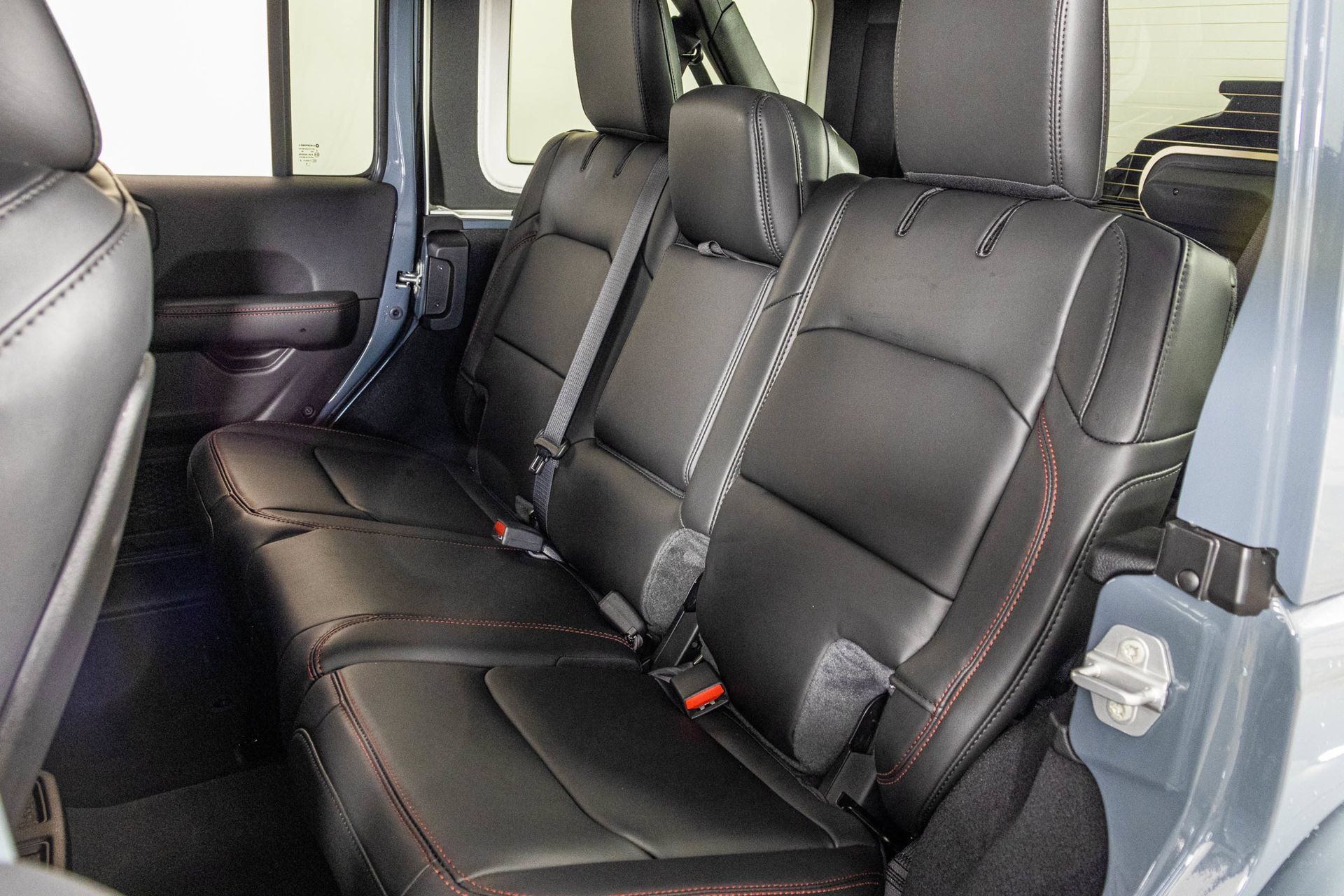 New 2026 Jeep Wrangler Unlimited Rubicon AWD/4WD image 33