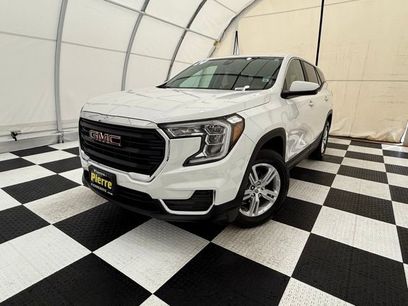 Used 2024 GMC Terrain SLE