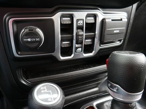 Used 2021 Jeep Gladiator Sport w/ Quick Order Package 24Q 80Th AWD/4WD image 42