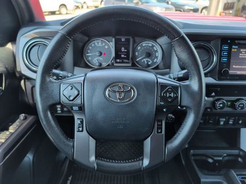 Used 2019 Toyota Tacoma TRD Sport w/ Technology Package AWD/4WD image 20
