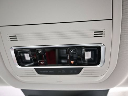 New 2026 Lincoln Nautilus Premier image 40