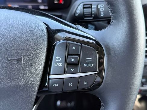 Certified 2024 Ford Escape Active AWD/4WD image 19