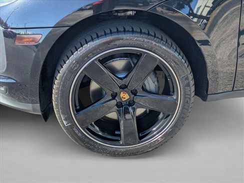 Used 2019 Porsche Macan S image 24