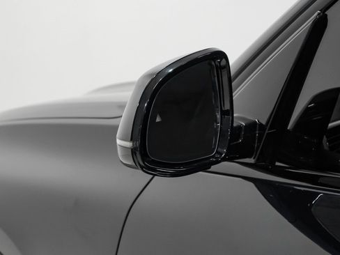 Used 2023 BMW X5 M50i w/ Executive Package image 38