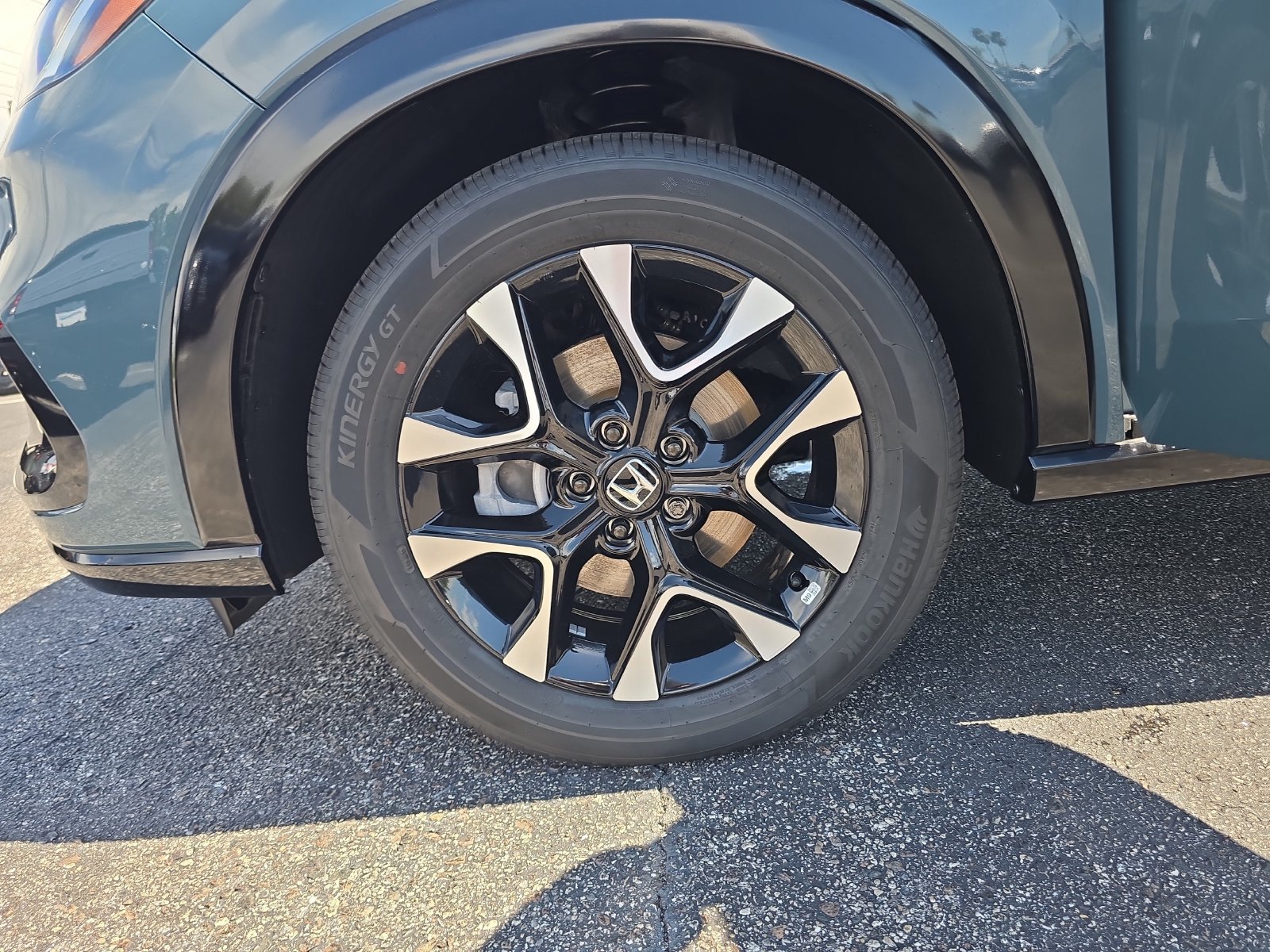 New 2027 Honda HR-V EX-L image 9