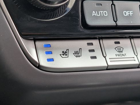 Used 2018 Hyundai Sonata Limited image 33