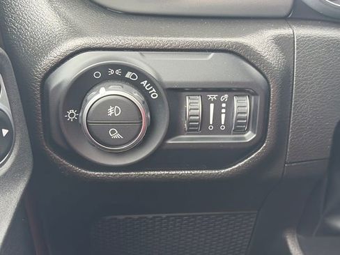 Used 2022 Jeep Gladiator Rubicon w/ Cold Weather Group image 51