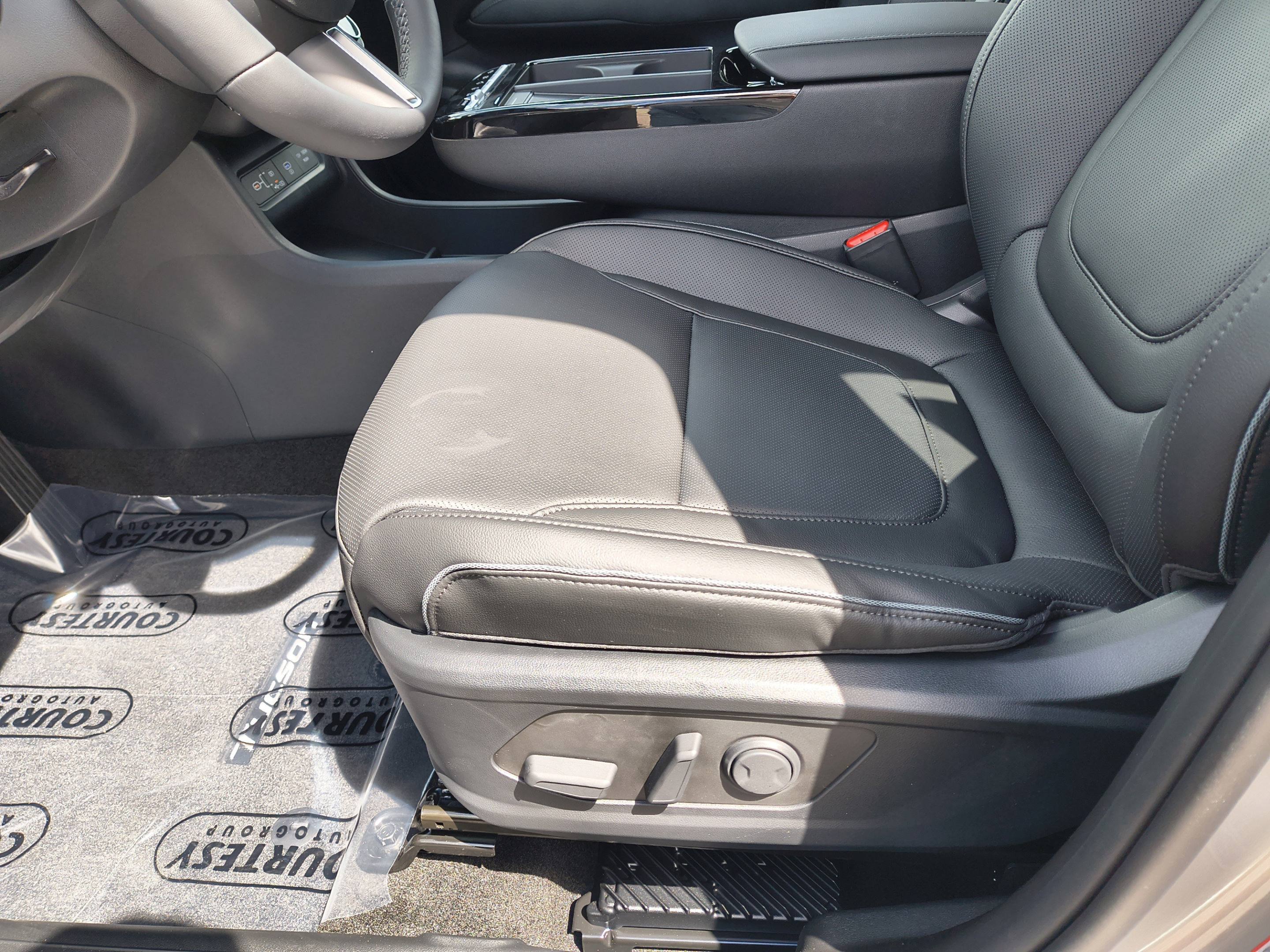 New 2026 Hyundai Tucson Limited FWD image 20