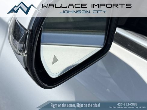 Used 2018 Mercedes-Benz E 300 4MATIC image 40