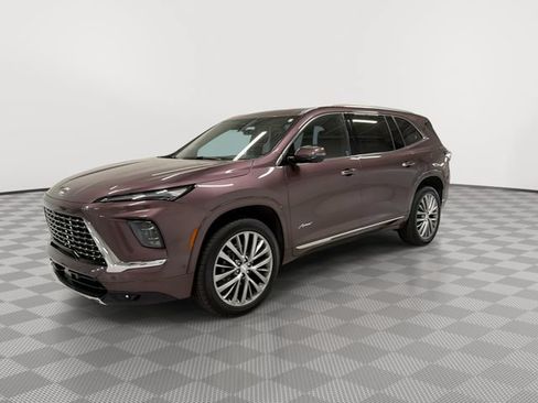 Certified 2026 Buick Enclave Avenir w/ Super Cruise Package AWD/4WD image 6