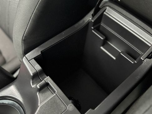 Used 2017 Subaru Impreza 2.0i Premium image 22