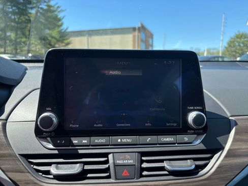 Used 2025 Nissan Altima 2.5 SV image 20