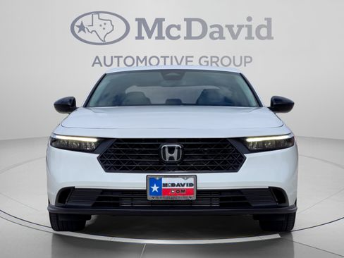 Certified 2025 Honda Accord SE image 8