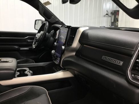 Used 2019 RAM 1500 Laramie AWD/4WD image 42