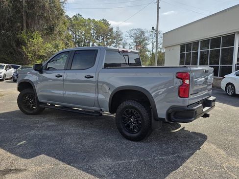 Used 2024 Chevrolet Silverado 1500 ZR2 w/ Technology Package AWD/4WD image 5