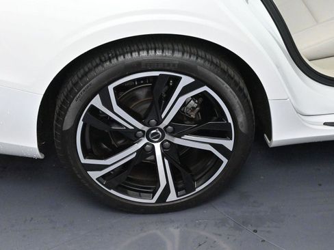 Used 2025 Volvo S60 B5 Plus w/ Protection Package Premier image 34