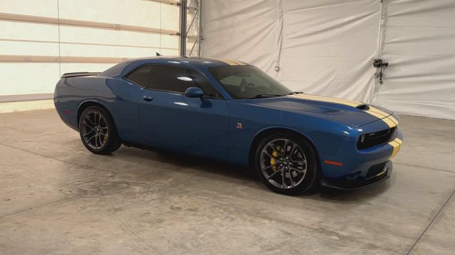 Used 2022 Dodge Challenger R/T Scat Pack RWD image 2