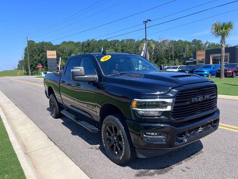 Used 2024 RAM 2500 Laramie w/ Night Edition AWD/4WD image 1