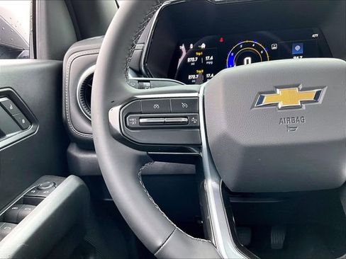 Used 2025 Chevrolet Colorado LT w/ Advanced Trailering Package image 23