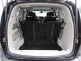 Used 2022 Chrysler Pacifica Touring-L image 4