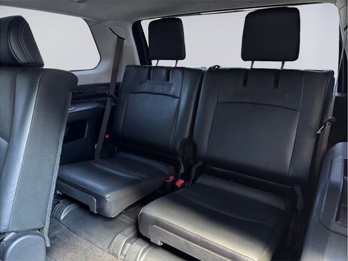 Used 2016 Toyota 4Runner Limited image 21